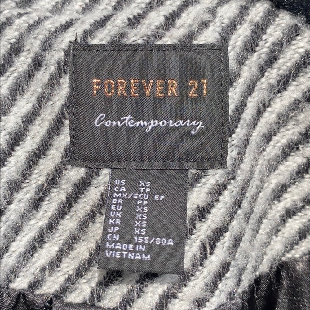 Gray Jacket - Picture 9 of 13